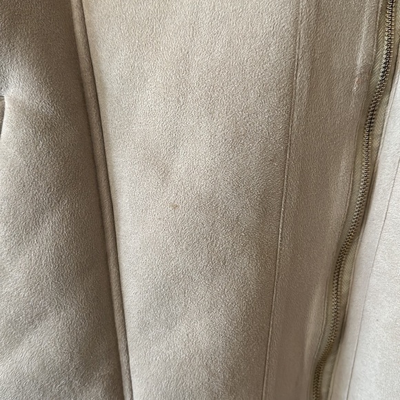 SHOW Me Your Mumu Calgary Coat in Horchata Faux Suede Cream Shearling - Picture 14 of 14